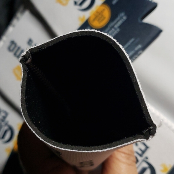 BRAND NEW- Set of 6 Corona Beer Koozies - Picture 3 of 3